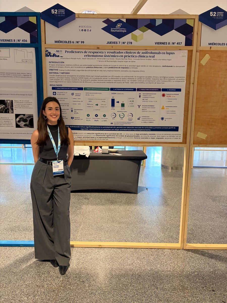 ReumaHUValme's tweet photo. 📌 Durante la jornada de pósters de hoy en #CongresoSER2026 @SEReumatologia , Victoria Peinado, r2 de @ReumaHUValme @AGSSurSevilla , presenta su trabajo sobre predictores de respuesta y resultados clínicos de #anifrolumab en #lupus , en #PrácticaClínicaReal 🦋💉💊👇🏻 #LES https://t.co/ipSnfHTR6K