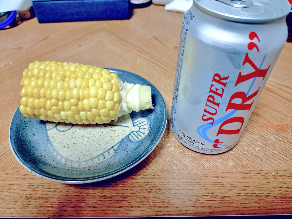 Ksfish9's tweet photo. 初物のチヌのエサをいただきます😄🌽 https://t.co/V1l8unjRcM