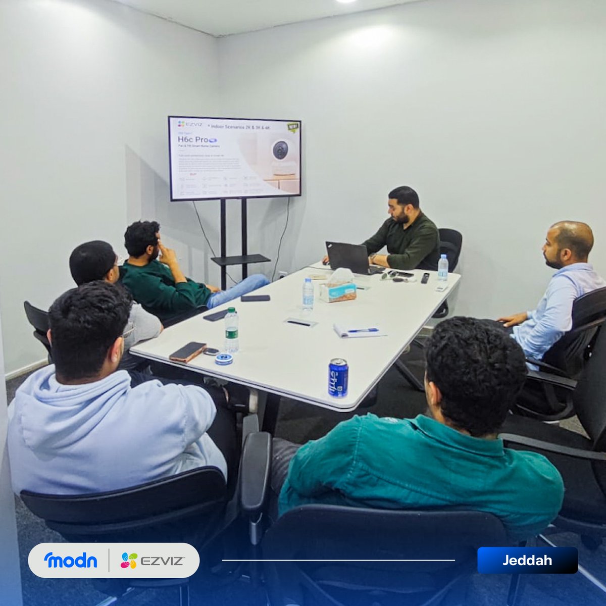 modntelecom_'s tweet photo. We are pleased to collaborate with EZVIZ to provide training on the latest surveillance and security technologies to our sales team in Jeddah.

We would also like to extend our sincere thanks to Mr. Abdalla Almenshawy for his efforts and fruitful cooperation.

#EZVIZ #SmartHome https://t.co/ZW26pgHOKe