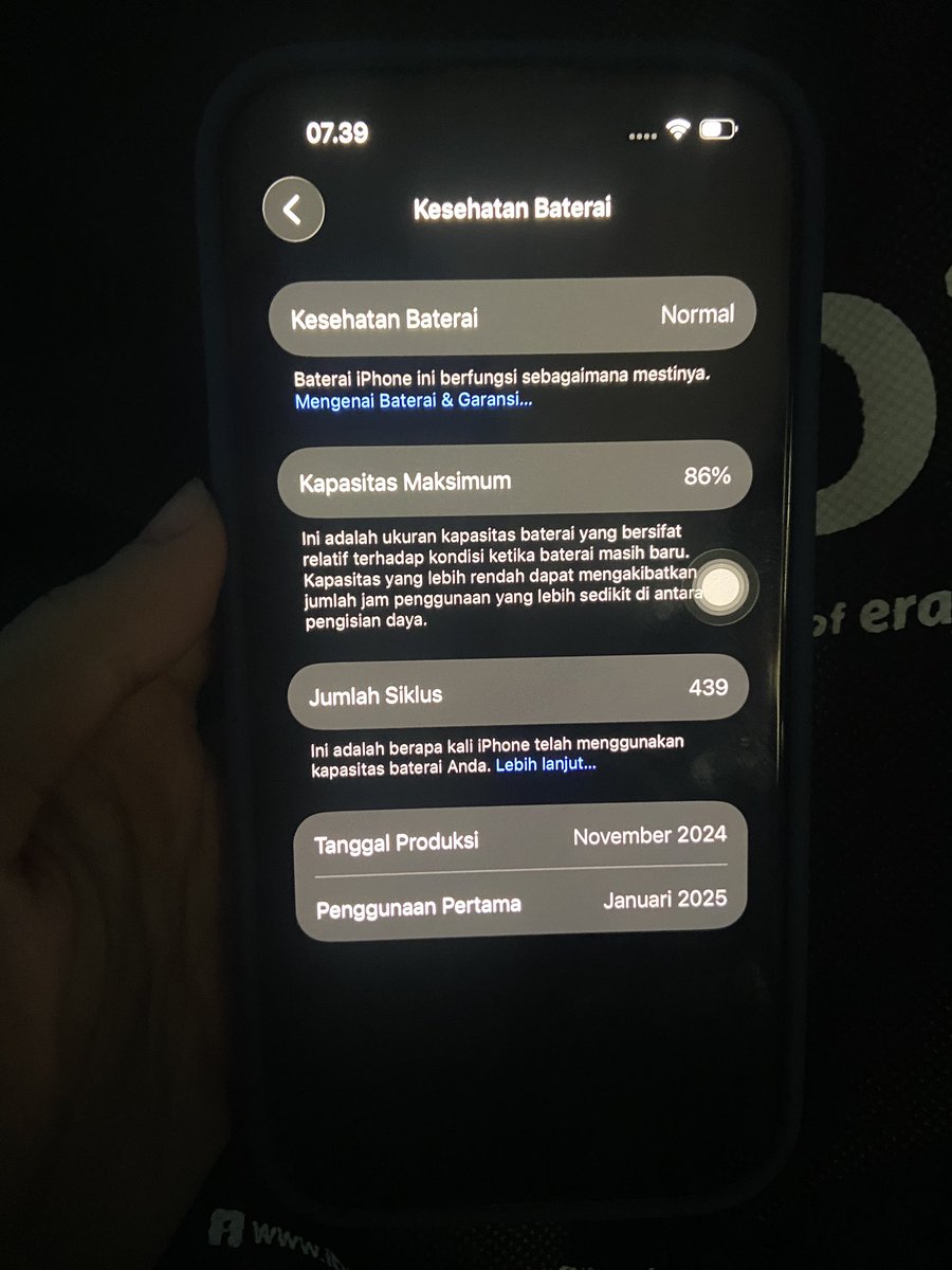 dede_mint's tweet photo. iPhone 15 BLACK 128GB EX IBOX GARANSI RESMI PEMAKAIAN 1 TAHUN
MULUS NOMINUS FULLSET
panic full aman
free case
dom bandung
bisa oren tp kena admin https://t.co/wtBWPhw0KO