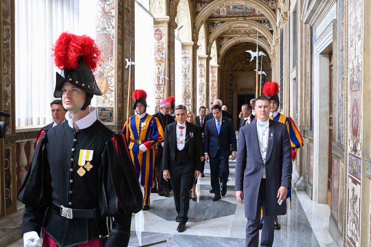 Vatican News tweet media