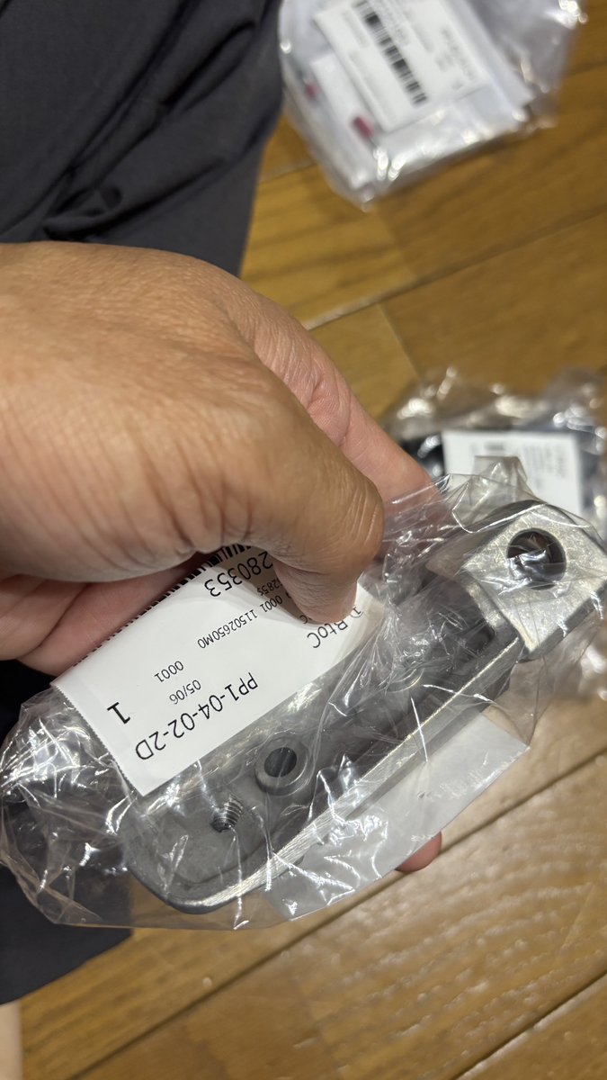 やらかしたのでカワサキの純正部品購入！これでわかる人は同じ経験した人！