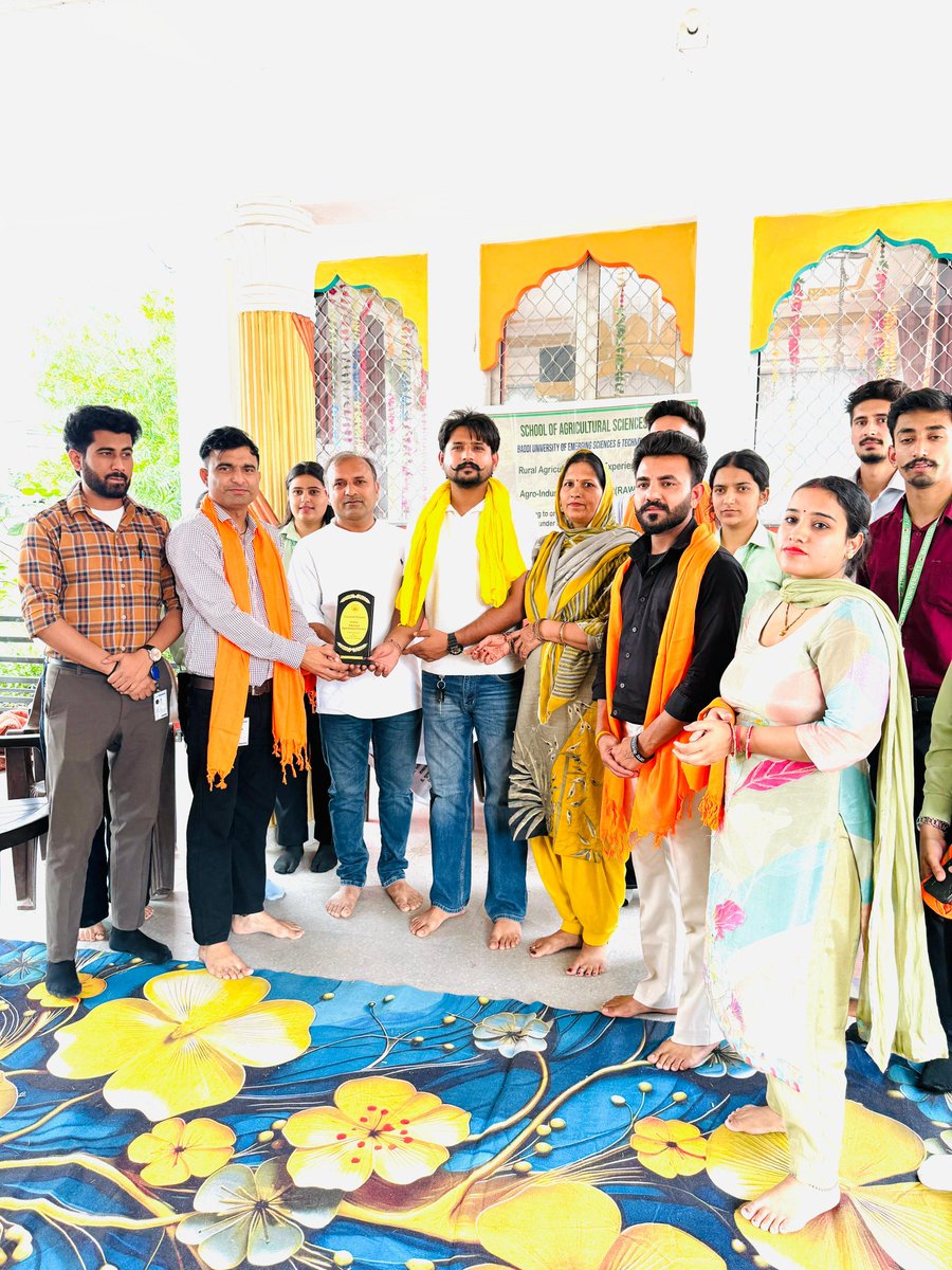 Baddi University tweet media