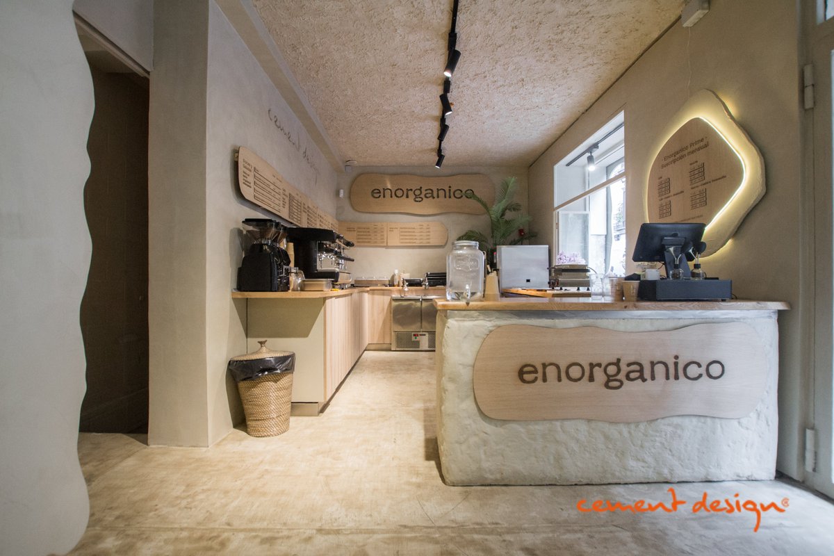 CementDesign's tweet photo. La colección Bio de Cement Design, y en especial nuestro acabado Bioclay, aporta una estética orgánica y cálida gracias a sus materiales basados en arcilla natural. 🌿
El resultado son espacios más sensoriales, saludables y conectados con la naturaleza.
Calle Gravina 14 ☕✨ https://t.co/kYz6pdclJd