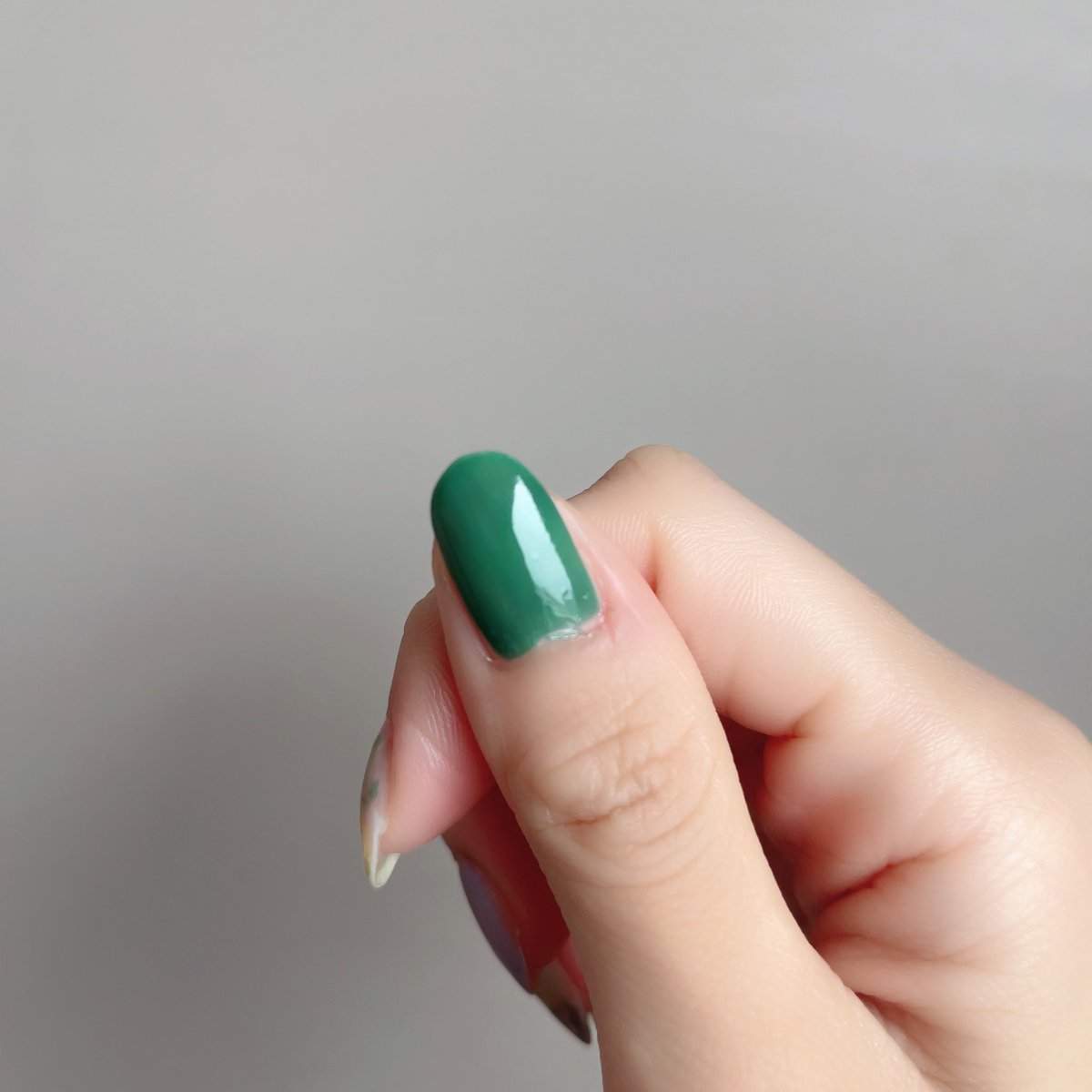 31__390's tweet photo. #今日のネイル
 #セルフネイル

春のブーケ💐

ネイルS：hydrangea  cream citrine  white line
THE POLISH：jelly  ice  float
conatsu：ramune green
Vart：SHIRAHIME
J.Hannah：Akoya https://t.co/AyzZHH4gfP