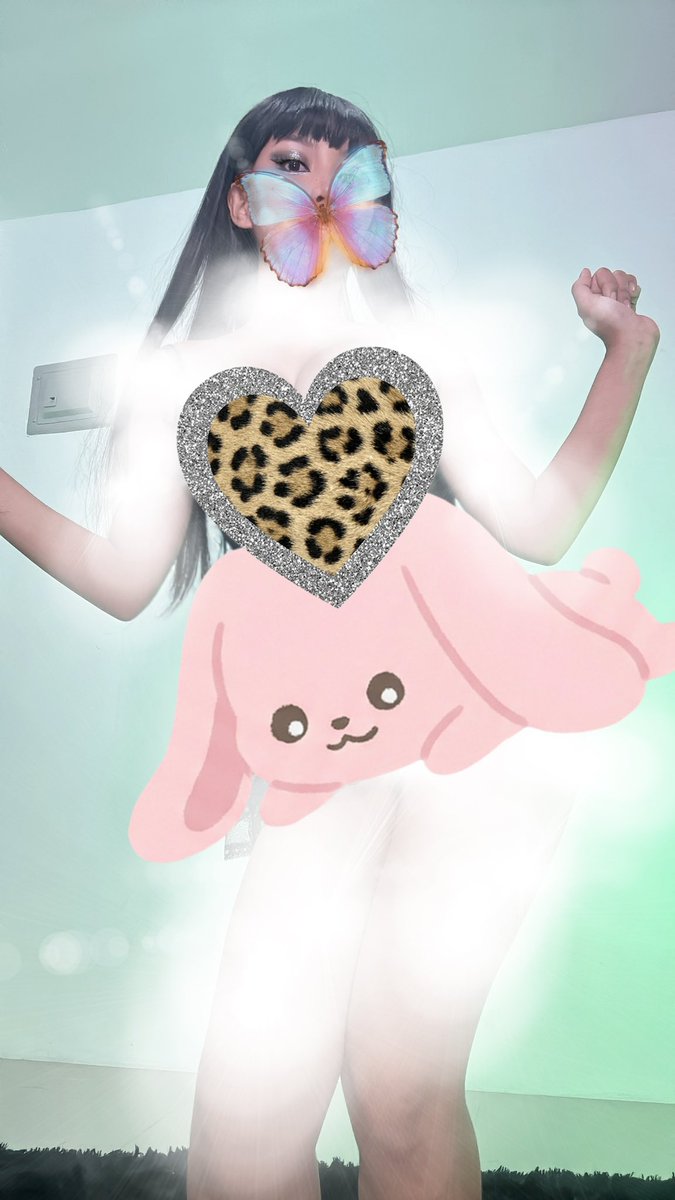 ChiiBerry tweet media