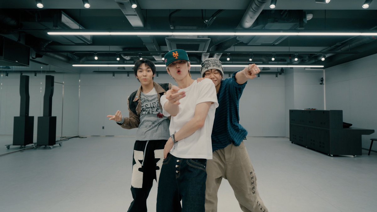 XngHan&amp;Xoul 승한앤소울 'Glow' Dance Practice

youtu.be/RMC0ed00T9w

#XngHan_Xoul #Glow