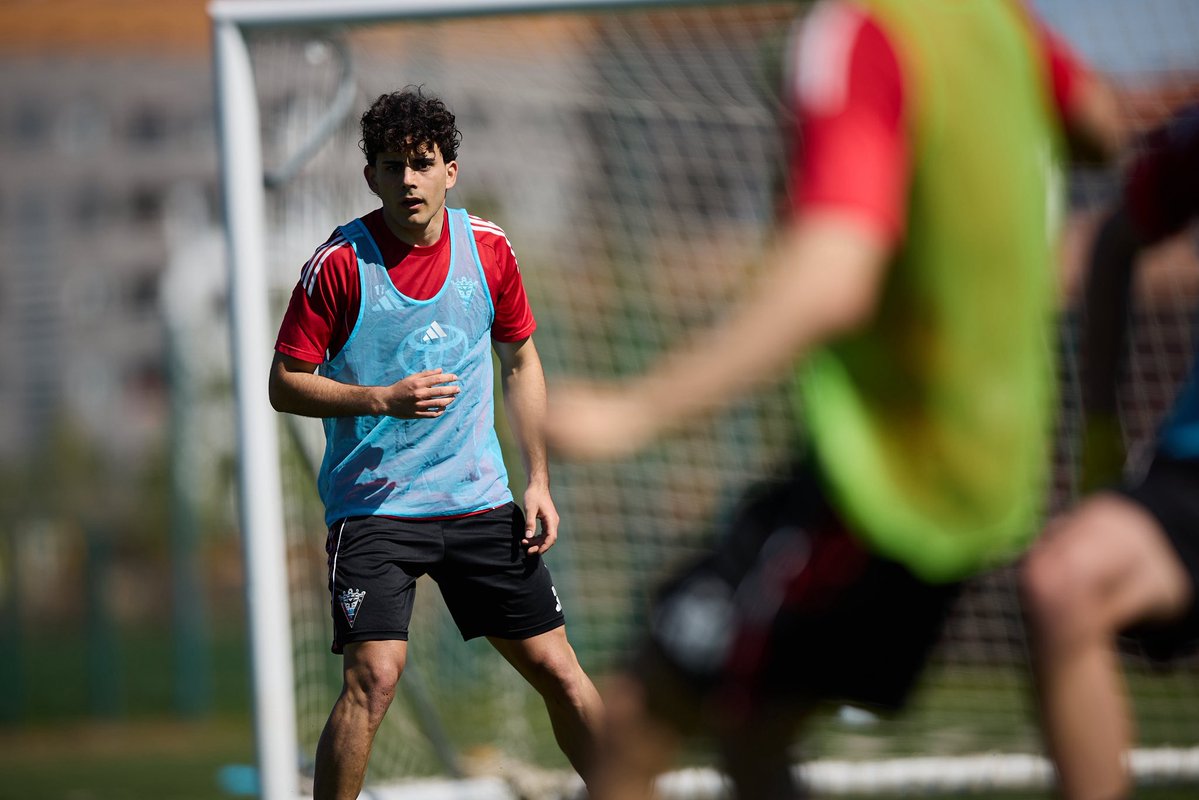 Club Deportivo Mirandés tweet media
