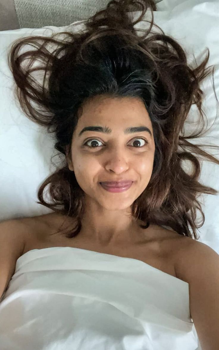 Desi Craves tweet media