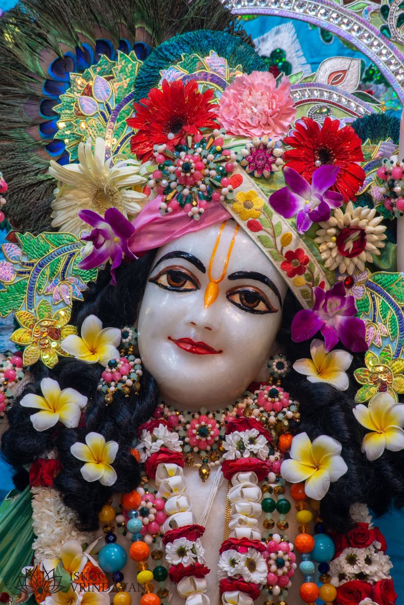 Today's Singar Darshan
ISKCON Vrindavan.
Date: 07 May 2026 Thursday 

🍎🍏🥭Nitai Gaurang 🥭🍏🍎