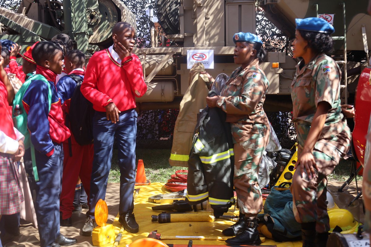 SANDF_ZA's tweet photo. πΏπ¦#SAArmySupportFormation exhibits at Polokwane Show 2026.
https://t.co/Id3C9IvR6j
πΏπ¦#SANDF
πΏπ¦#JourneyToGreatness
πΏπ¦#SAArmy
πΏπ¦#SAArmySupportFormation
πΏπ¦#PrideOfLions
#PolokwaneShow2026 https://t.co/DgPyoC6mDT