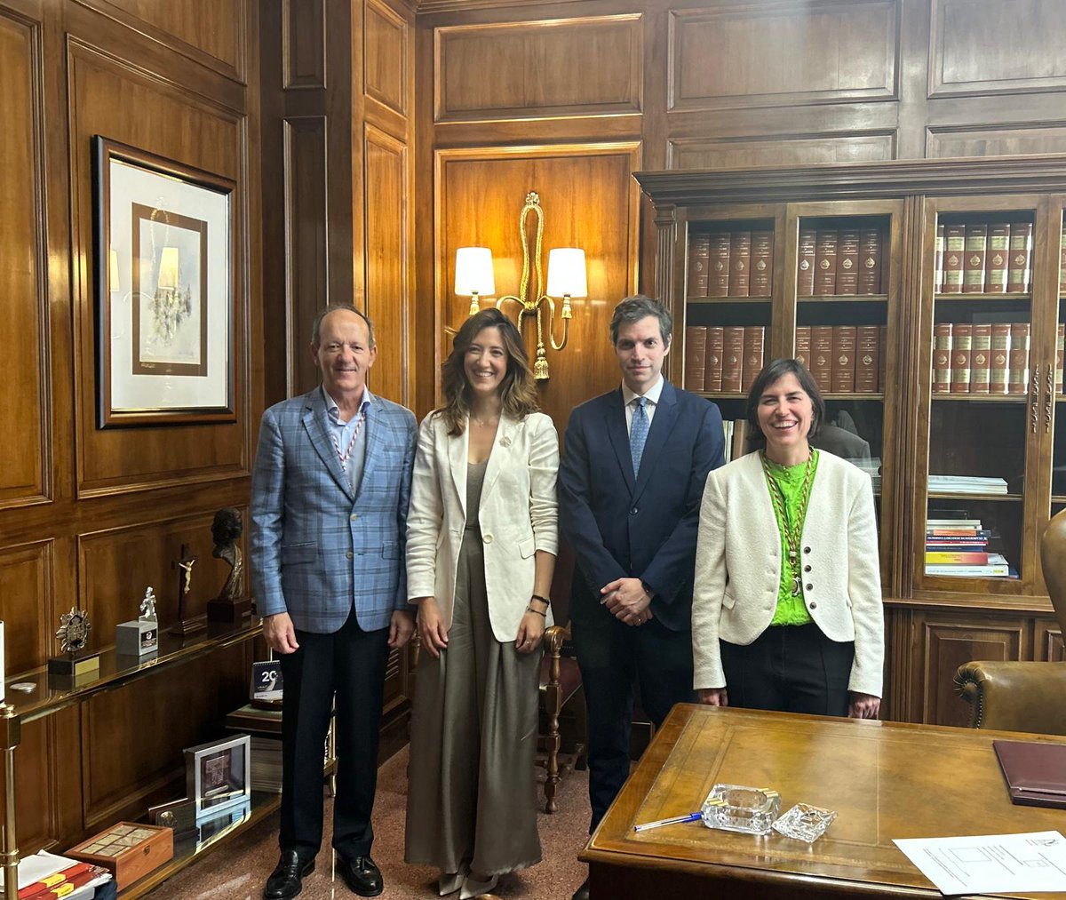 Colegio Notarial de Murcia tweet media
