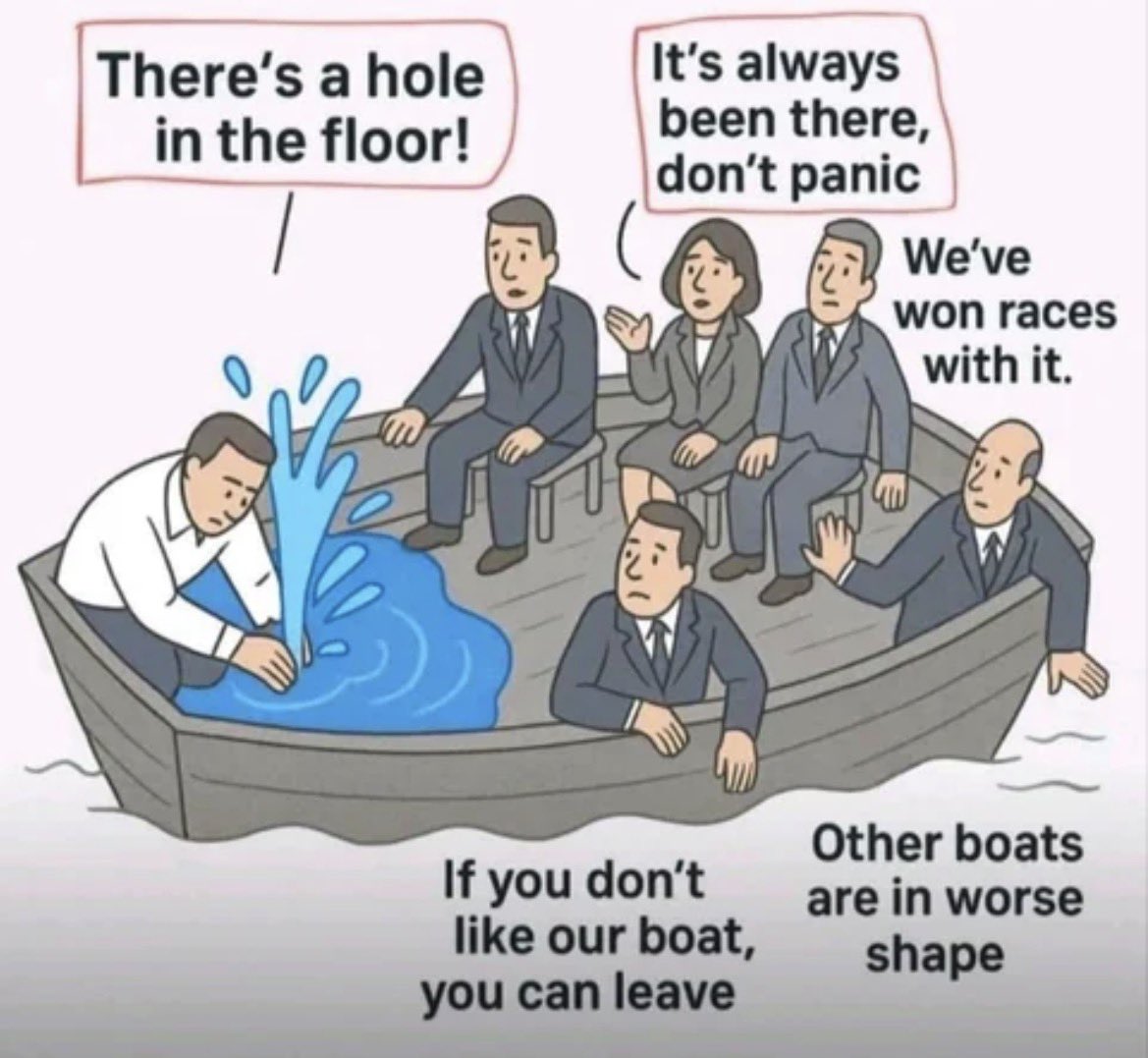 wiseay148's tweet photo. @tsunchuuni @NTE_GL People are in denial, they don't want the game to flop so they'll defend anything. https://t.co/rtxNB0MHyi