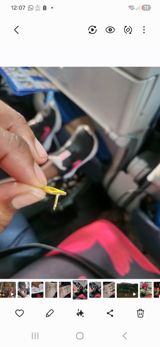 CommsyDebs's tweet photo. @British_Airways Disappointed and disgusted! Jabbed in the thigh by a pin wedged in the seatbelt by another passenger! 6 weeks of silence and no investigation #ClubMember https://t.co/yhGepxawDc