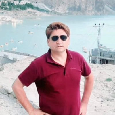 AdvSahibaRana's tweet photo. یہ نوید ستی جعلی صحافی ہے اور میٹرک فیل ہے ۔ ایسا مجھے اس کے قریبی دوست نے بتایا ہے ۔ نوید ستی کو چاہیے کہ اپنی صحافت کی ڈگ��ی یعنی بی ایس ماس کمیونی کیشن یا ایم اے ماس کمیونیکشن کی ڈگری اپلوڈ کردے ۔ ورنہ لوگ اس کو میٹرک فیل پی ٹی آئی کارکن ہی سمجھیں گے ۔ https://t.co/3yhITcIjQq