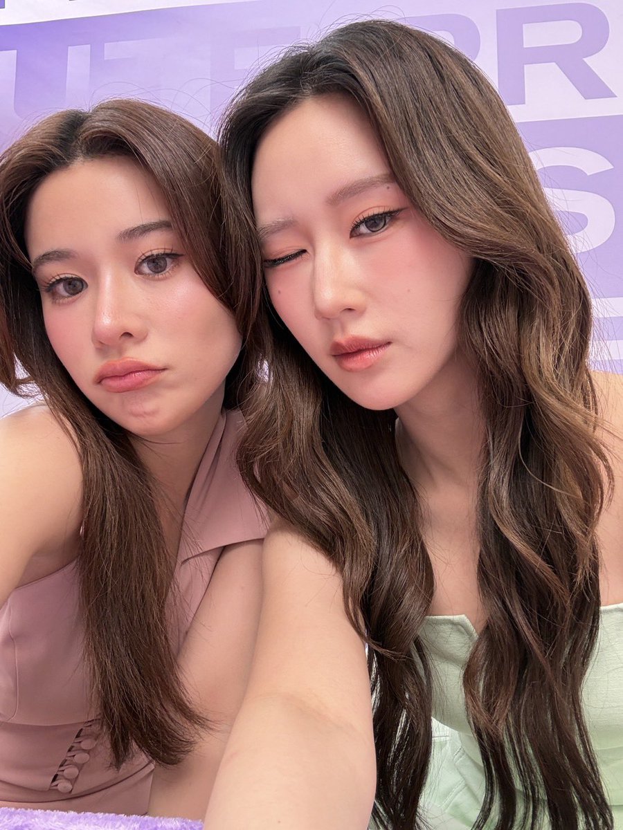 อีกไม่นานไลฟ์จะเริ่มแล้ววว! ใครคิดถึง #เก้าเจนเจนเก้า เตรียมตัวให้พร้อมน้าา 🥹🫶🏻

9779 LIVE CUTEPRESS 

#KaoJaneJaneKao #CutePress 
#HybridCutepress #supassra_sp 
#janeeyeh #CutePressxKaoJaneJaneKao