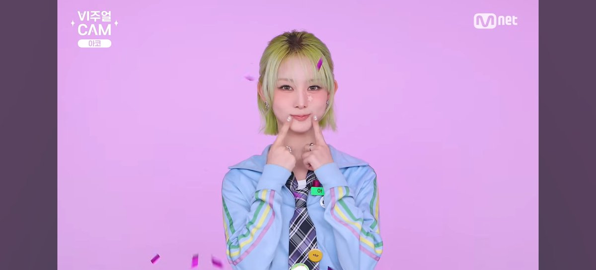 zero171210's tweet photo. @MnetKR 宝宝们都好萌🥺
#비주얼캠_UNCHILD
#VisualCam_UNCHILD https://t.co/WPAaNjVmCJ