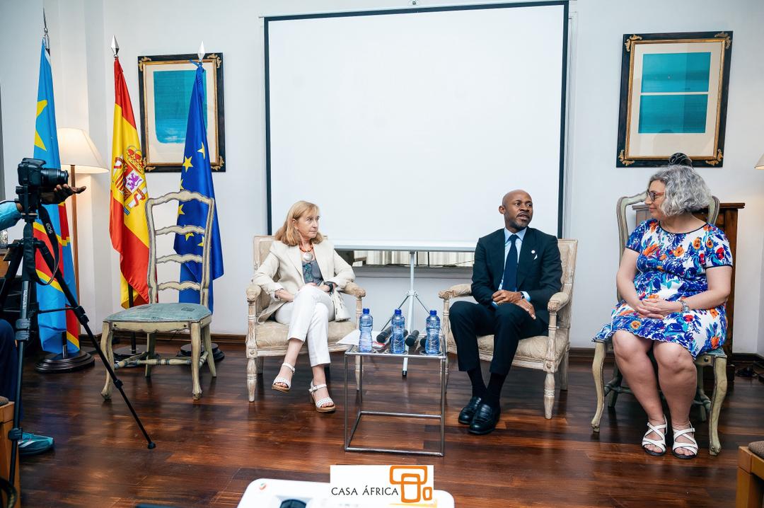 EmbEspRDC's tweet photo. Hier, la Résidence d’Espagne a accueilli l’ouverture d’un atelier de deux jours consacré au thème : Journalisme et violence à l’égard des femmes : le cas espagnol. Organisé avec la participation de Casa África, du ministère de la Communi et Médias ainsi que du ministère du Genre, https://t.co/4HQjfdi0qn
