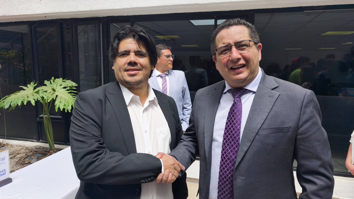 AgrocalidadZ5's tweet photo. #Guayas | Acompañamos la Rendición de Cuentas 2025 nacional de @AgrocalidadEC, un espacio de transparencia y compromiso con la ciudadanía, donde se presentaron los principales resultados de la gestión institucional en beneficio del sector agropecuario.

#AgrocalidadJuntoATi https://t.co/MmQue6hqi5