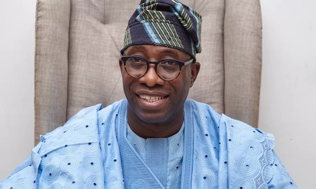 2027 presidential race between Tinubu, Atiku – Segun Showunmi dailypost.ng/2026/05/07/202…