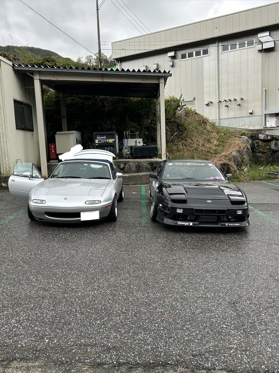 ef_s13's tweet photo. @Le__180sx そうですよね…雨と風すごかったですし！
勝手に写真撮ったのでそれを貼っときます…笑 https://t.co/n50OA0VqHK