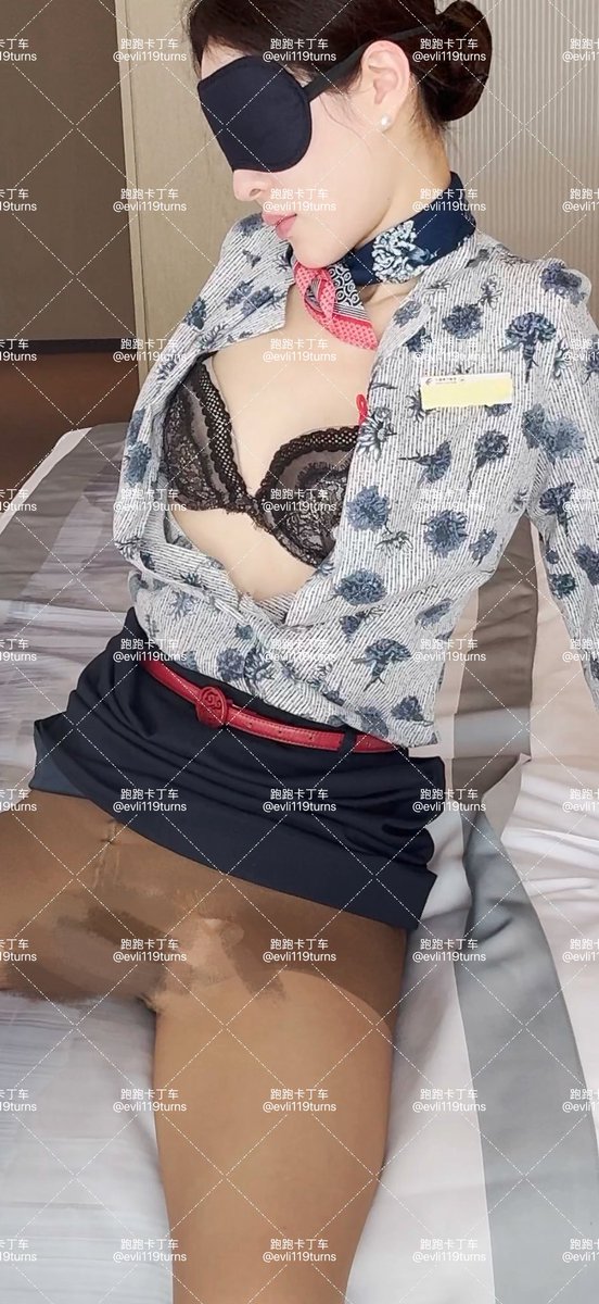 Evli119Turns's tweet photo. 明天晚上 帝都可见～ 开个门槛，垃圾人别来。谢谢☺️～ #东航 https://t.co/otjRqVKPfq