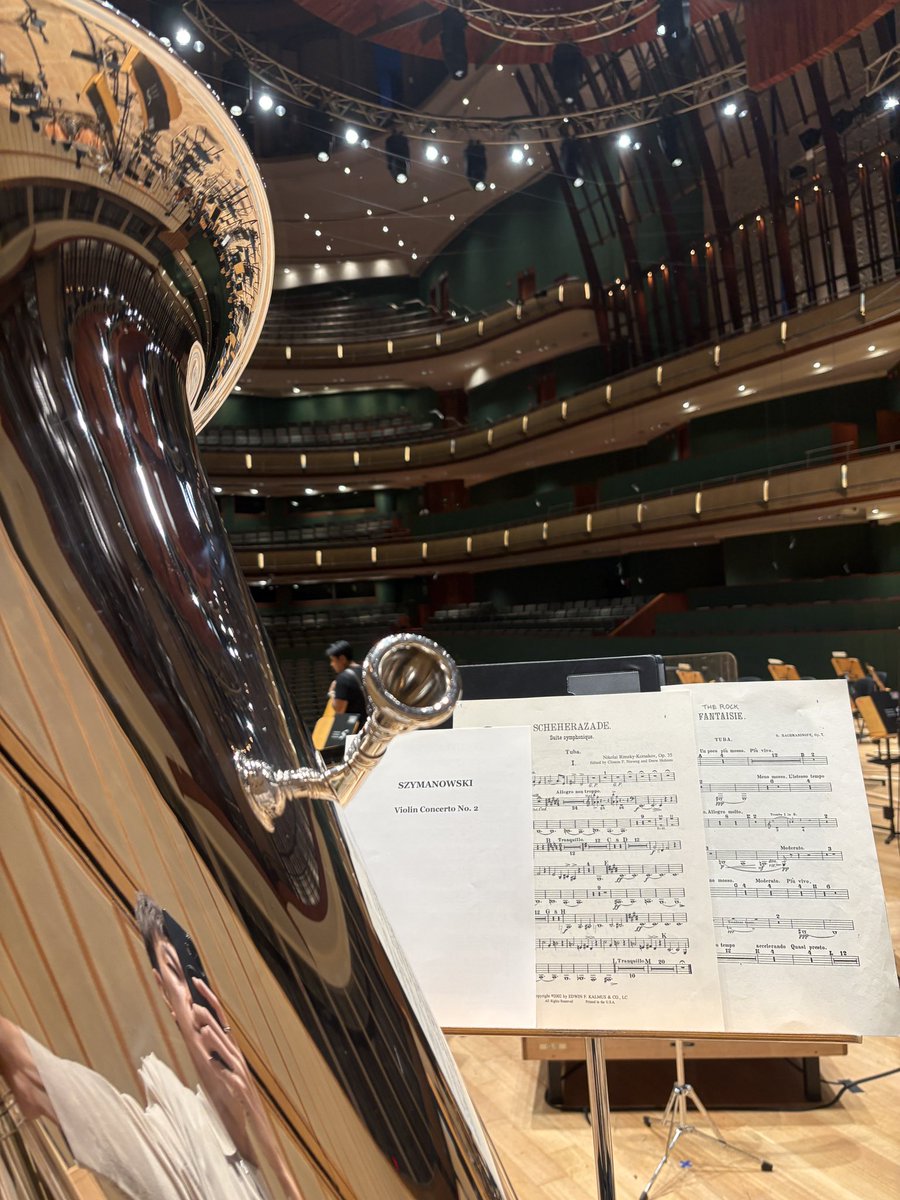 SIN2ba's tweet photo. 今シーズン最後のデカめ編成コンサート！ラフマの初期の曲、チャイコフスキーみをちょっと感じられておもしろいです。明日は配信もあります〜

https://t.co/Lh7A355iF1 https://t.co/neVA9UNdLQ