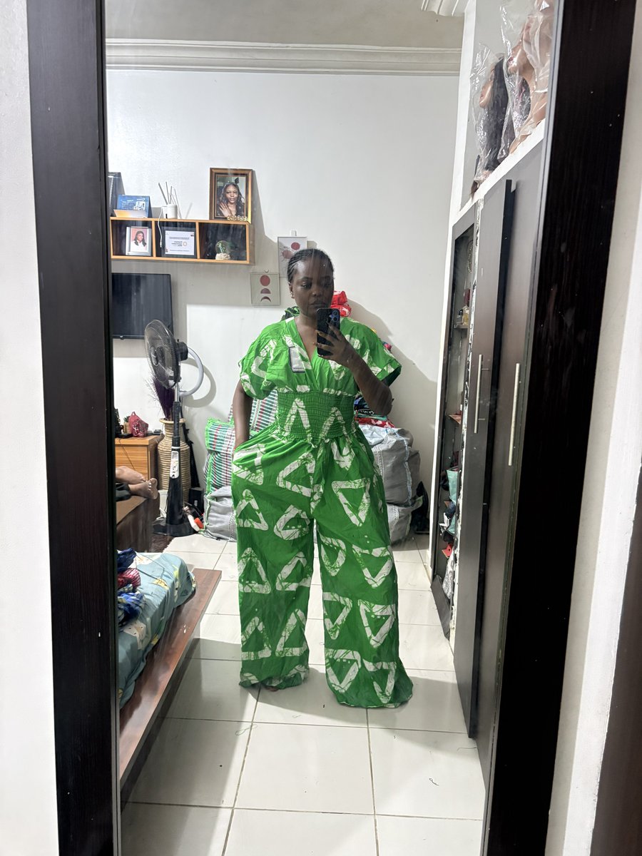 yay_tunes's tweet photo. Smokey two pants set 
Price :12k
Location: Abuja 
Size 6-16
Cc @Yaytunesapparel 
Pls help Rt https://t.co/HlTaqldadV