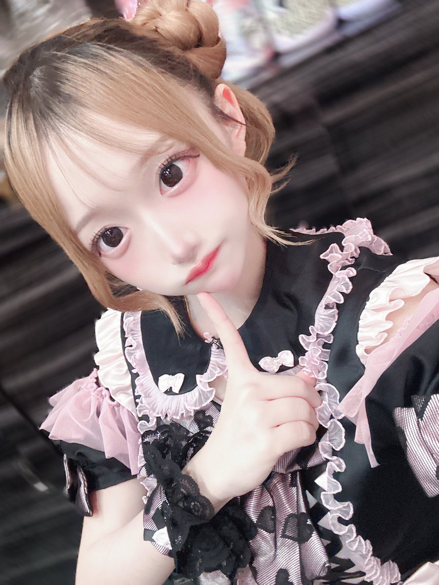 病んデレラ様 tweet media