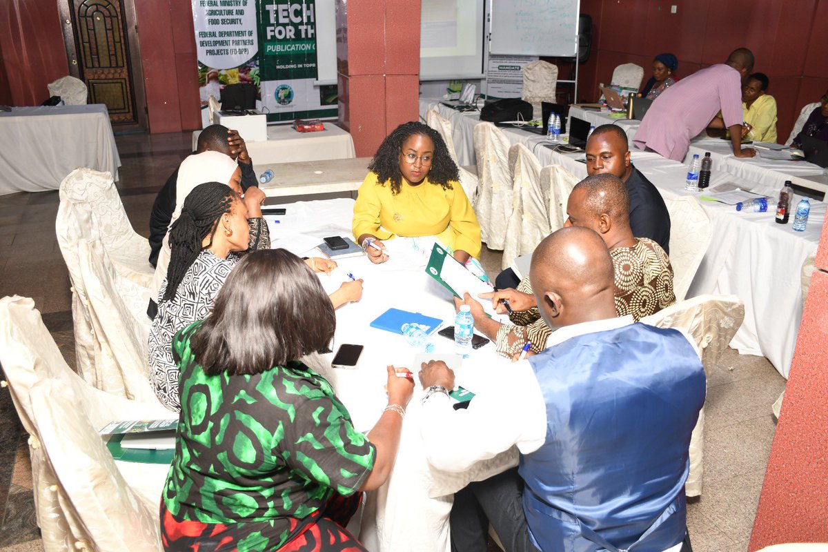 FourIconsPrem's tweet photo. Reflections from our recent workshop… 🤔

The best workshops don’t feel one-sided. The room comes alive, conversations flow, ideas move across tables, and people engage naturally. 

At Four Icons Premium, that energy matters to us. 

#FourIconsPremium #WorkshopFacilitation https://t.co/hKW3uwp2xB