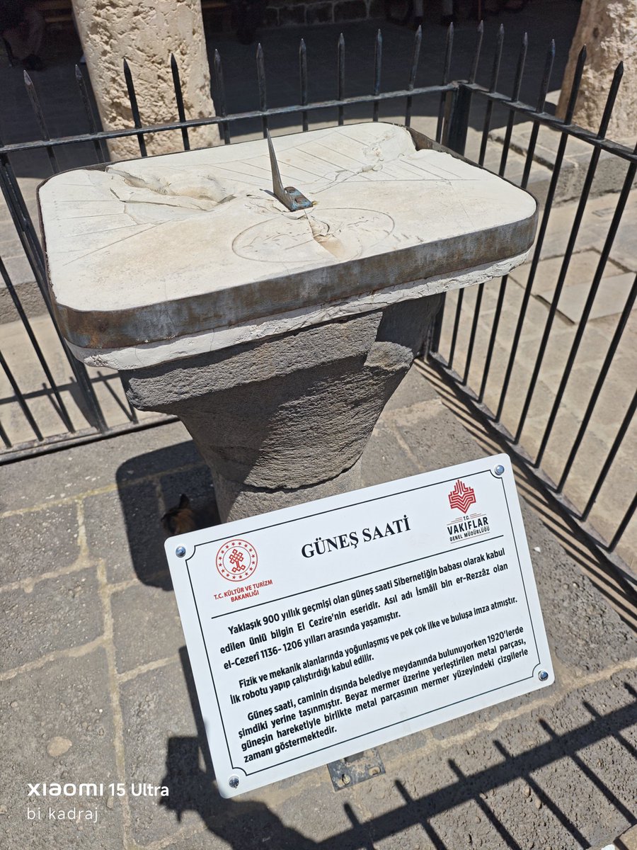 AliGUVEN100's tweet photo. Anadolu’nun ilk camilerinden, İslam dünyasının 5. Harem-i Şerif’i:Diyarbakır Ulu Cami. 🕋
​Siyah bazalt taşların asaleti,Şam Emevi Camii’nin zarafetiyle Sur’un kalbinde birleşiyor.1091’den günümüze uzanan bu kadim miras,medeniyetlerin sessiz buluşma noktası.​#Diyarbakır #UluCami https://t.co/aiqrUPIq5w