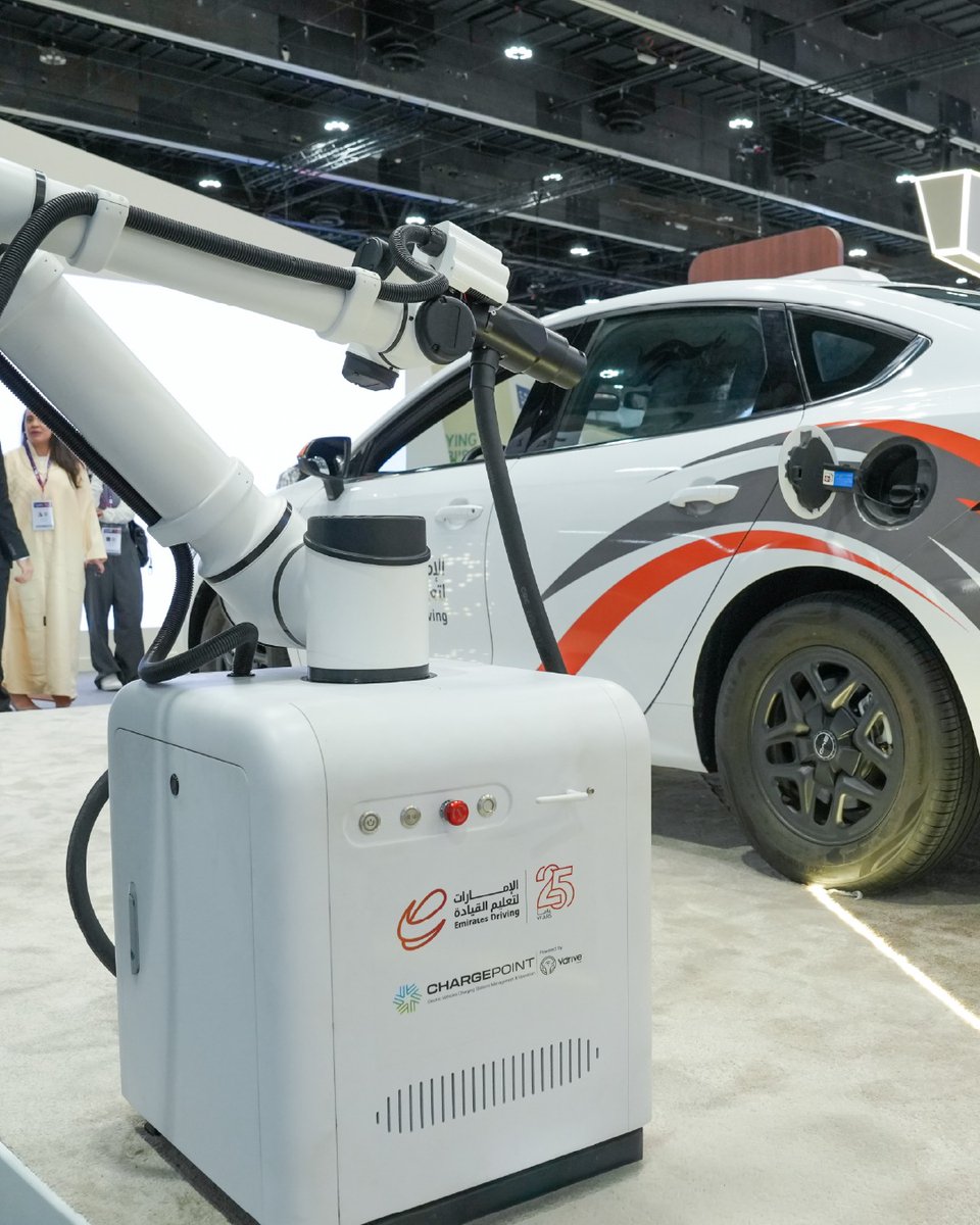 EmiratesMobility tweet media