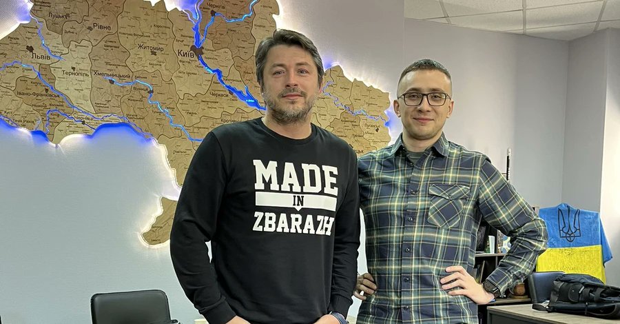 Справжні патріоти вірять на слово плівкам російського агента Деркача, і ставлять під сумнів плівки українського НАБУ.