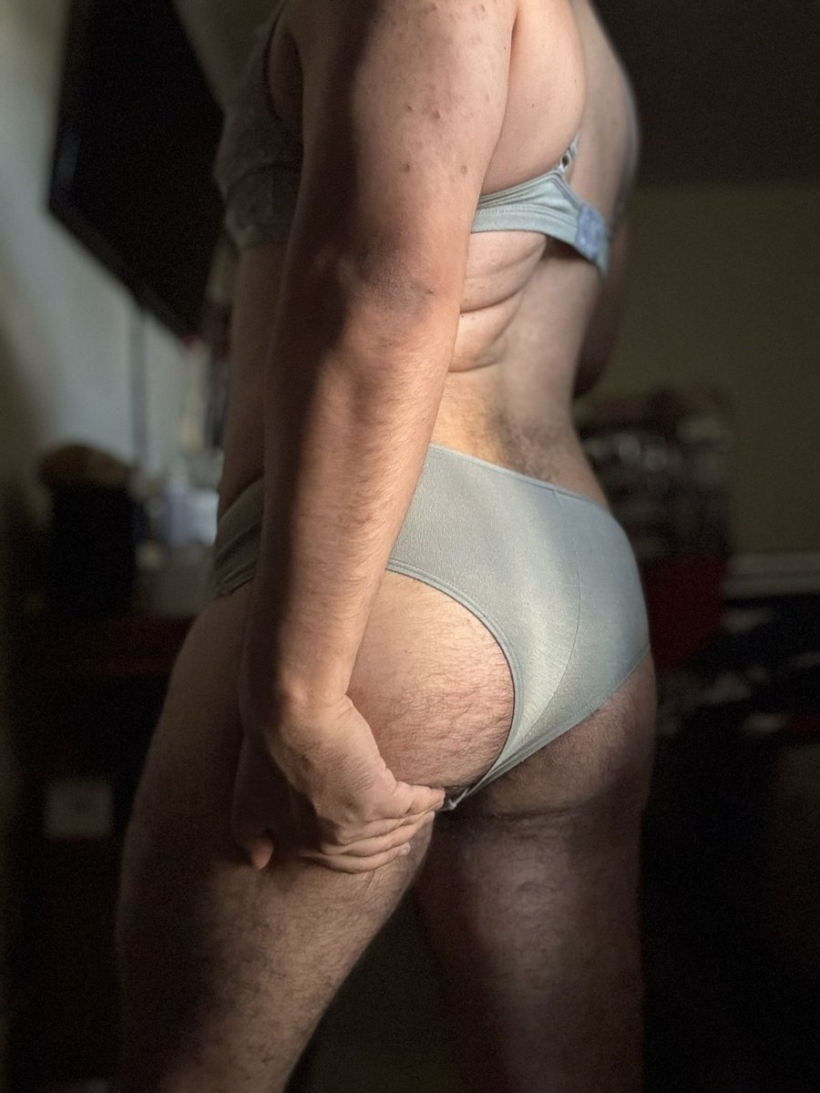 Man in Lingerie (+18) tweet media