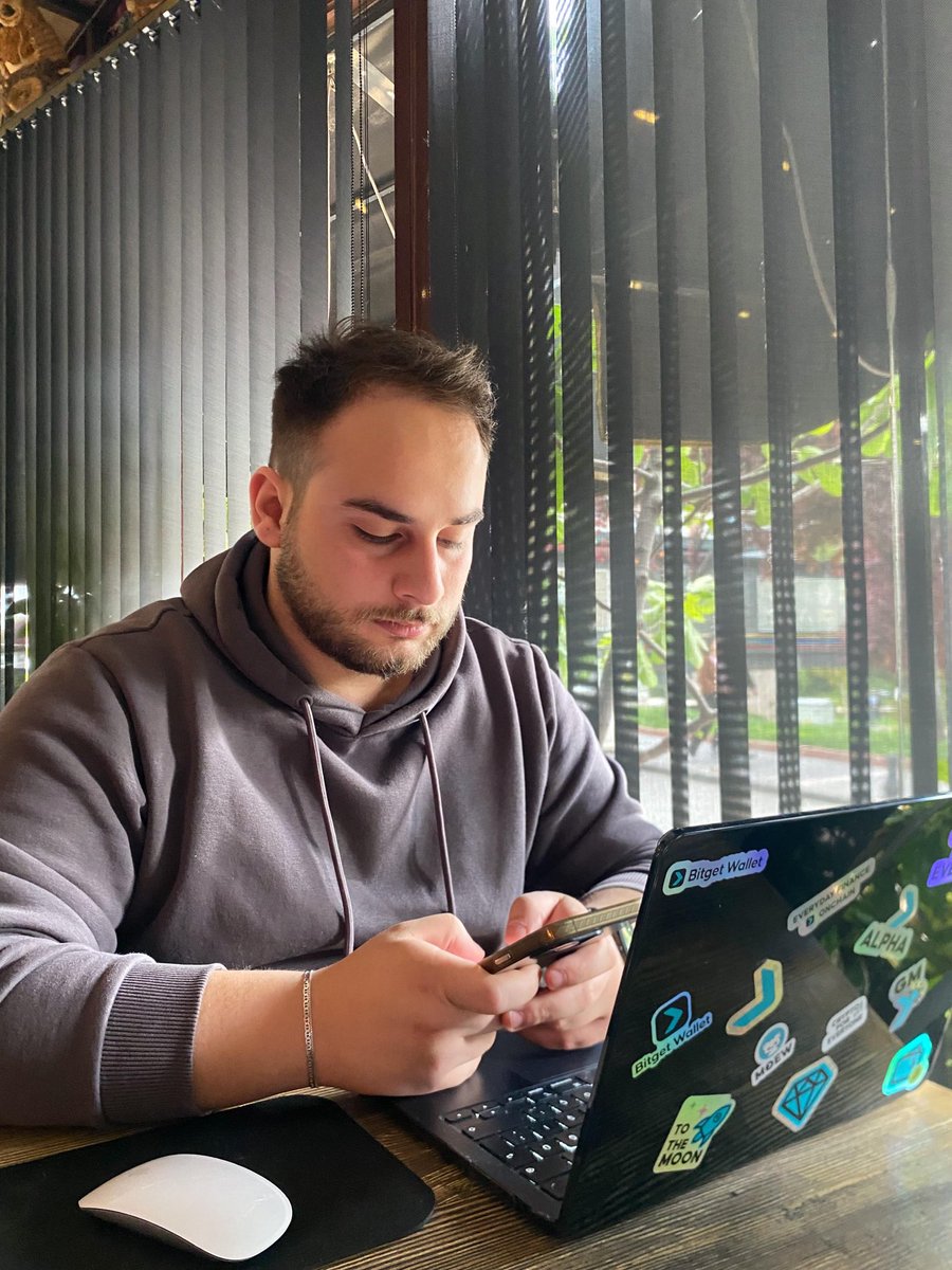 abbasackgz's tweet photo. Another day at Bitget Wallet. 🚀

We continue working to grow the Turkey market, onboard new partners, and strengthen the community even further. 🇹🇷

Much bigger activities are coming soon for Perps, RWA, and Meme campaigns. 👀

@BitgetWallet @BitgetWalletTR https://t.co/M8PtuwU7Fi