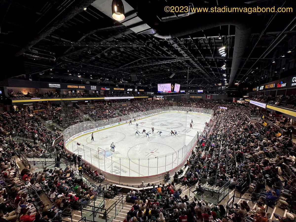 StadiumVagabond's tweet photo. ποΈ Mullett Arena, Tempe, AZ
πΈ 2023
π± Home of the Arizona State Sun Devils
πΊ Home of the Arizona Coyotes from 2022β2024 before moving to Salt Lake City to become the Utah Mammoth
ποΈ Opened: 2022
πͺ Capacity: 5,000
#UtahMammoth #MullettArena #ArizonaCoyotes #ASUSunDevils https://t.co/oUUjhWIYD5