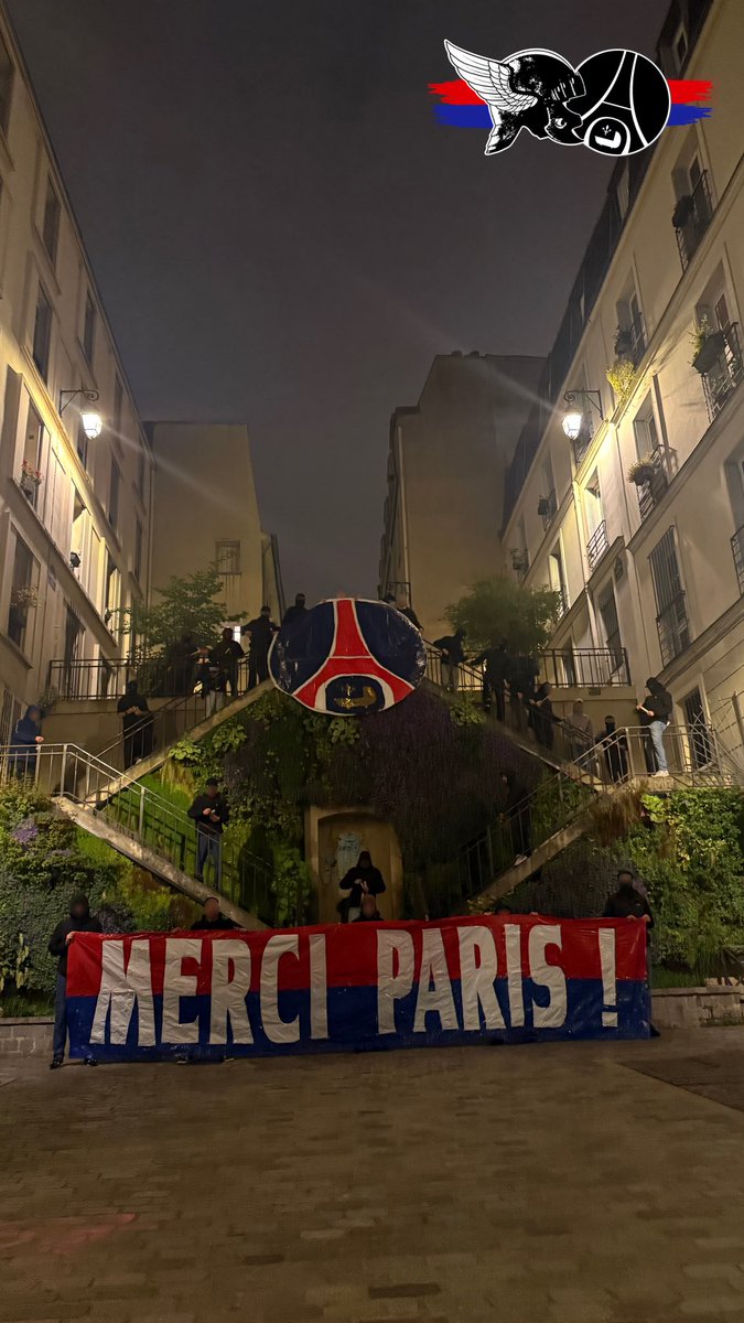 Block Parisii tweet media