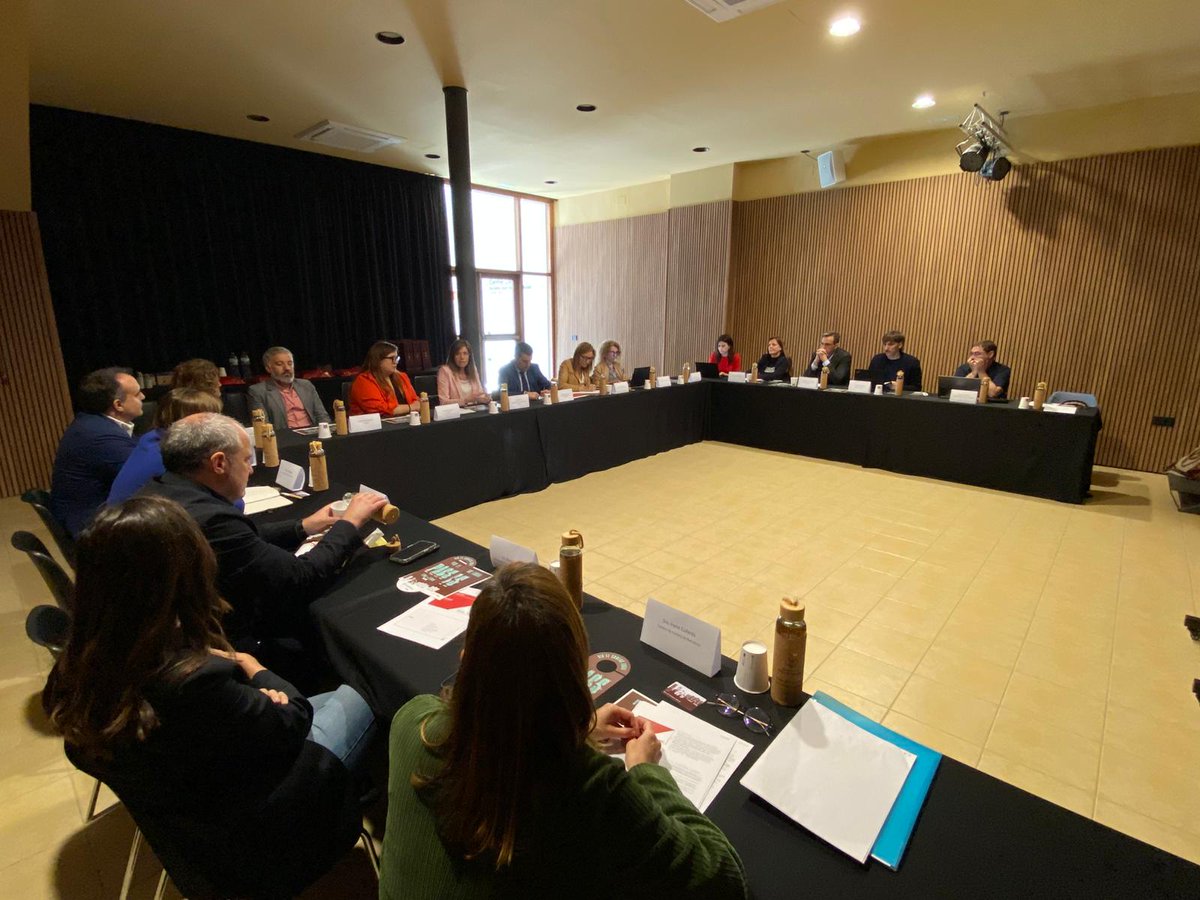 Comerç, artesania i moda tweet media