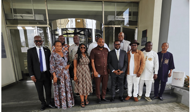 anohgas's tweet photo. Reaffirming the Company’s commitment to strong partnerships, mutual understanding, and sustainable operations within its host communities. James Makinde, Managing Director of ANOH Gas Processing Company, held a strategic engagement with host community leadership,
The engagement provided an avenue for constructive dialogue, strengthened collaboration, and reinforced AGPC’s dedication to fostering peaceful coexistence, community development, and responsible business practices. Through continuous stakeholders engagement, AGPC remains committed to creating shared value and building lasting relationships that support sustainable growth and progress.

#ANOHGas #AGPC #JamesMakinde #HostCommunities #StakeholderEngagement #CommunityPartnership #SustainableOperations #CorporateResponsibility #EnergySector #NigeriaGas #PartnershipForProgress #CommunityDevelopment

https://t.co/F7iQQNLLgO
