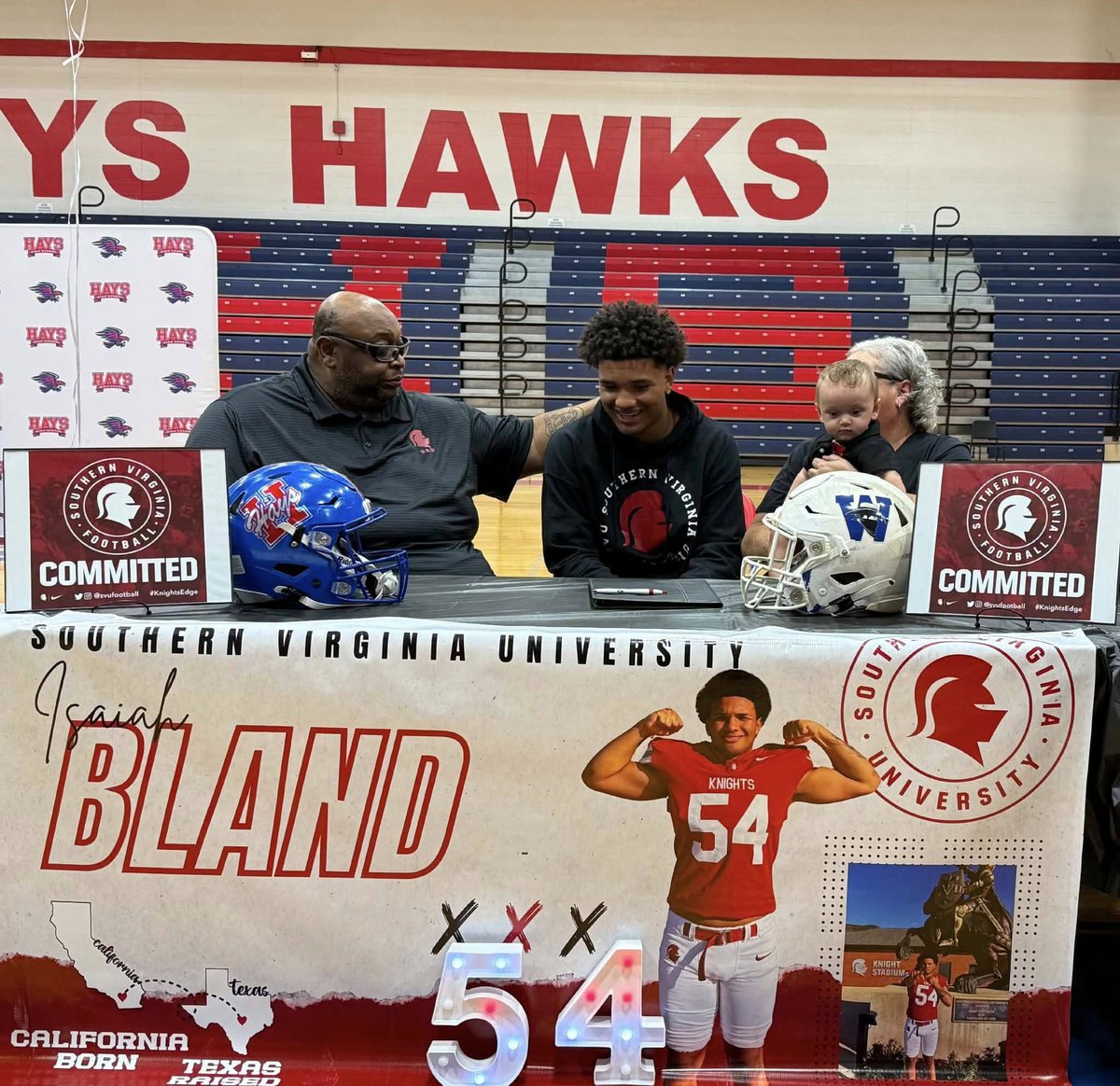 IsaiahBland_'s tweet photo. Emotional Night...
Thank you @coachmarktorres @BudaHays_FB @BudaHaysFB @GOHAYSHAWKS  for everything!
He is ALL yours @biggjohnthedon @Coach_EhornJr @CoachJoeDuPaix @knight_ftbl Let's Goooooooooooo! #KnightsUp #KnightsEdge ⚔️🛡️🏈 @IsaiahBland_ https://t.co/4laG85iedD