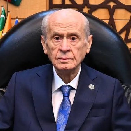 Ümit Özdağ: 

“Bugün ODTÜ’de terör örgütü PKK’yı cesaretlendiren ve şımartan biri varsa, o da Devlet Bahçeli’dir.”