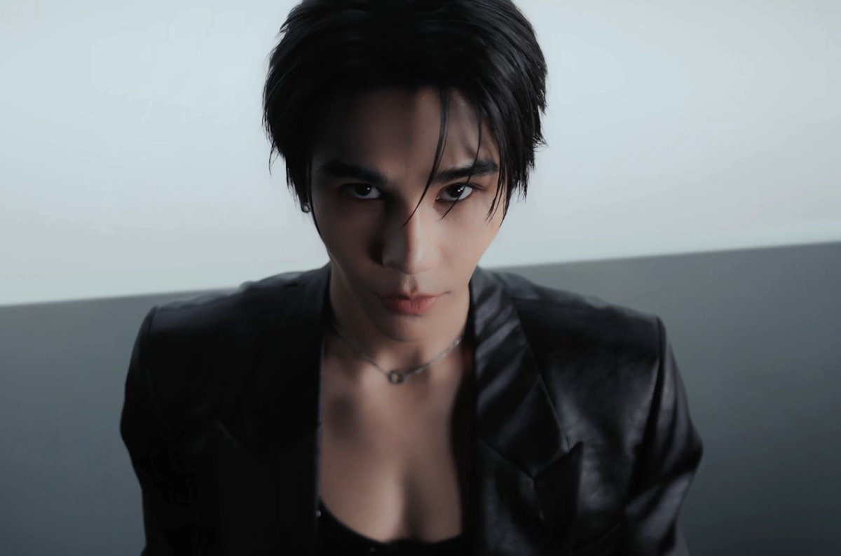 thisiseveve's tweet photo. เข้าใจคำว่าสวยแบบงดงามเย้ายวนชวนลุ่มหลงป่ะ https://t.co/FIKt1NXXn8