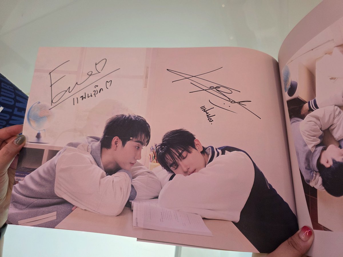 ฟอสบุ๊คเป็นแฟนกันนนนนนนนน🤭✨️😆
(ไม่รับความเห็นต่างจ้า🥰💫)

FORCEBOOK FUNTOPIA FS
#ForceBookFansign
#FUNTOPIAxForceBook
