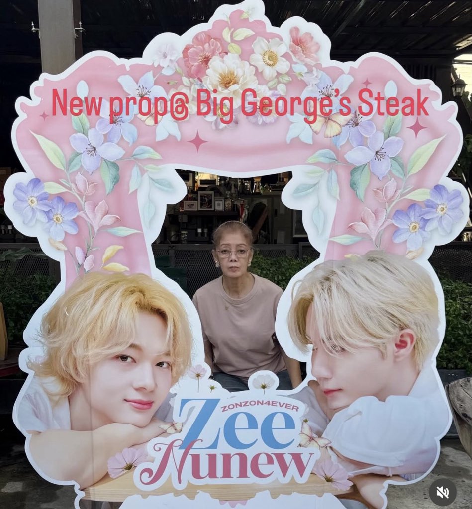 แล้วร้านเนื้อของลุงยัยนิว มีพร๊อพใหม่แล้วว55555 น่ารักอะะ