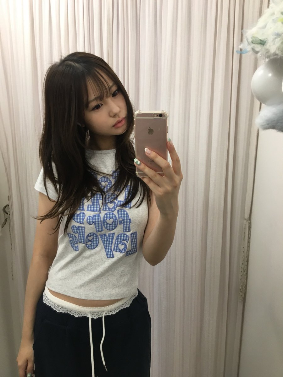 🍒💭 tweet media