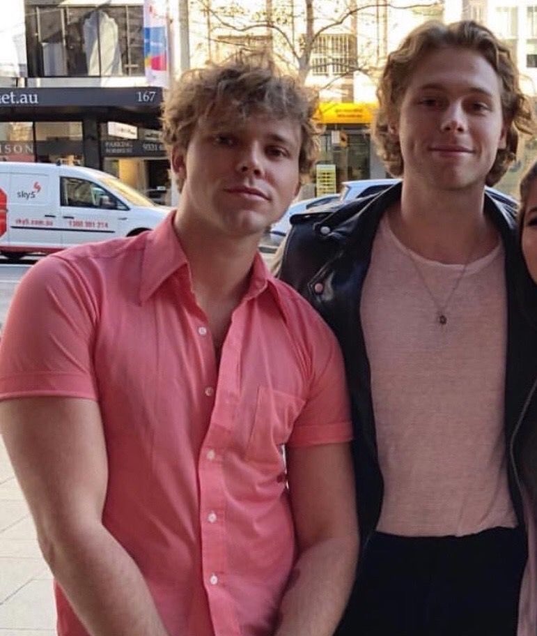 lashtondayy's tweet photo. https://t.co/9YHlUK3p7N