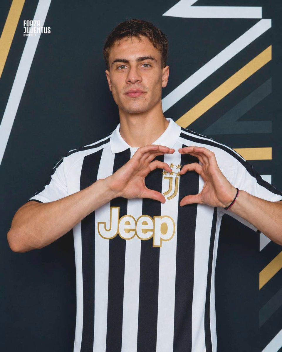 TheFJEN's tweet photo. 🚨👕 LATEST: Juventus’ leaked home kit for 2026/27. https://t.co/a0VxL5IHrB
