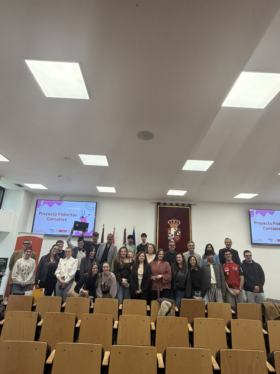 ftaadcee_ab's tweet photo. Ya tenemos ganadores de la primera gala de Pildo/ritas de @fundacioncontea @asociacionAECA @SomosGlobalcaja @uclm https://t.co/szD74o4XD4
