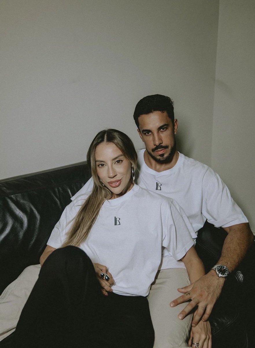 Support Renata Saldanha 🦢 tweet media