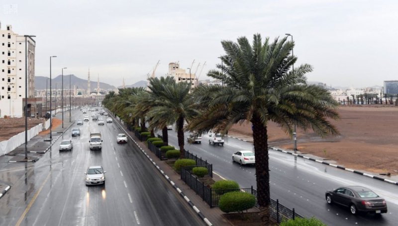 بشائر الخير على السعودية مستمرة..

حالة مطرية على المملكة حتى نهاية الأسبوع المقبل.

-